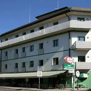 https://sant-ambrogio.hotelslidodijesolo.com